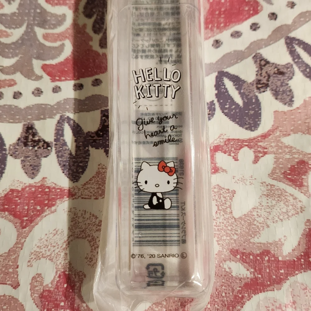 4 Piece Sanrio Hello Kitty 1 Toothbrush case holder 3 Kids Toothbrushes Soft NWT